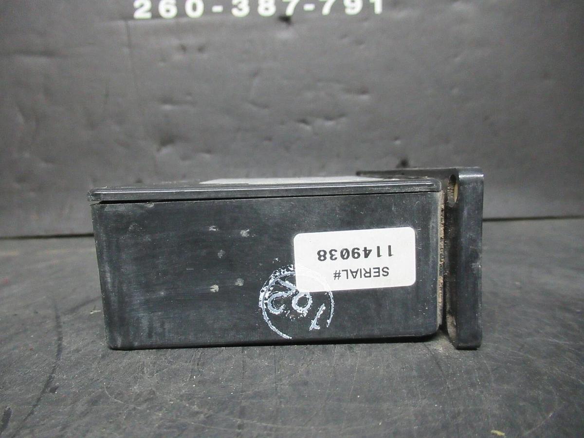 Used CUTLER-HAMMER GROUNDGARD RELAY 5264C09H02 250 VAC 10 AMP 60 HZ CLASS 1