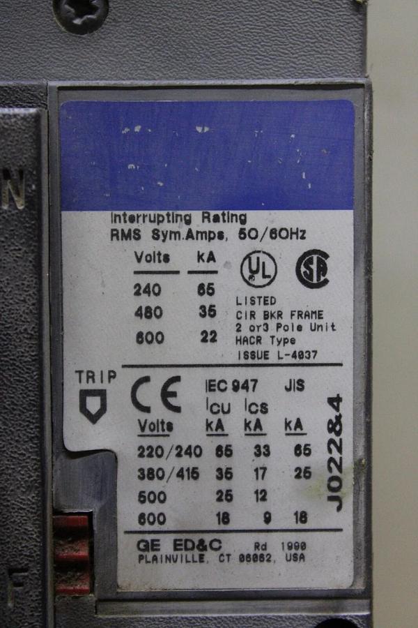 Used GE HI-BREAK CIRCUIT BREAKER SFHA36AT0250 110 AMP TRIP 600 VAC 3-POLE