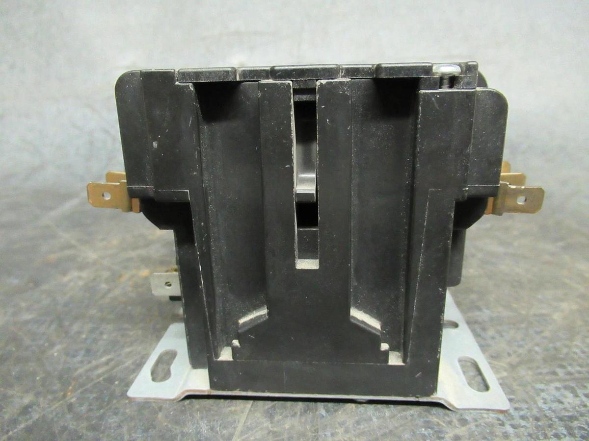 Used FURNAS CONTACTOR 42EF35AJAIL 60 AMP 600 VAC 75A/RES 40HP **WARRANTY INCLUDED**