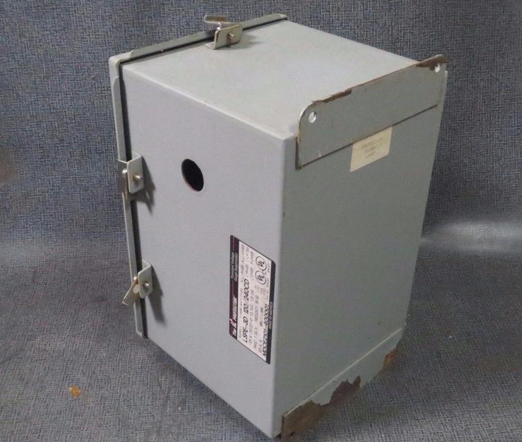 Used INNOVATIVE TECHNOLOGIES INC - LSPE SURGE PROTECTOR 120/240V # LSPE-3D 120/240CD