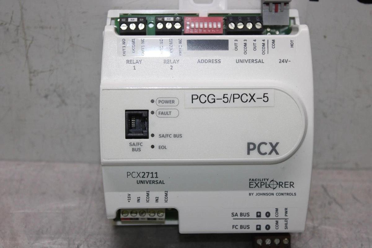 Used JOHNSON CONTROLS PCX UNIVERSAL CONTROLLER PCX2711 FX-PCX2711-0 REV. U PCG-5