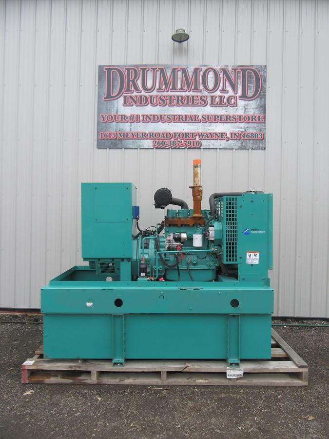 Used 35 KW DIESEL GENERATOR CUMMINS 120/240V B3.9-G2 RECONNECTABLE VIDEO WE SHIP