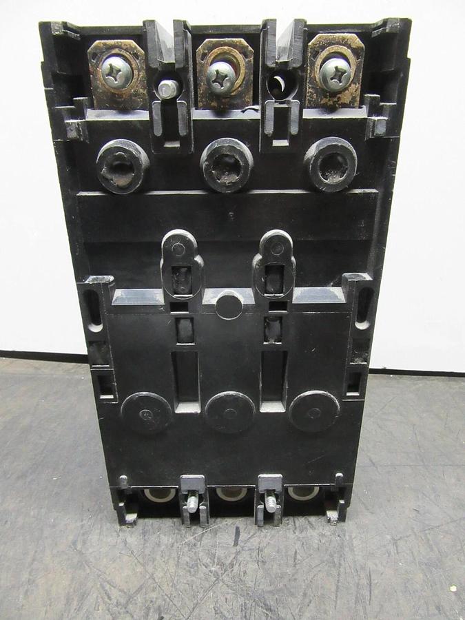 Used WESTINGHOUSE 3-POLE CIRCUIT BREAKER JA3225W 225 AMP 600 VAC **WARRANTY**