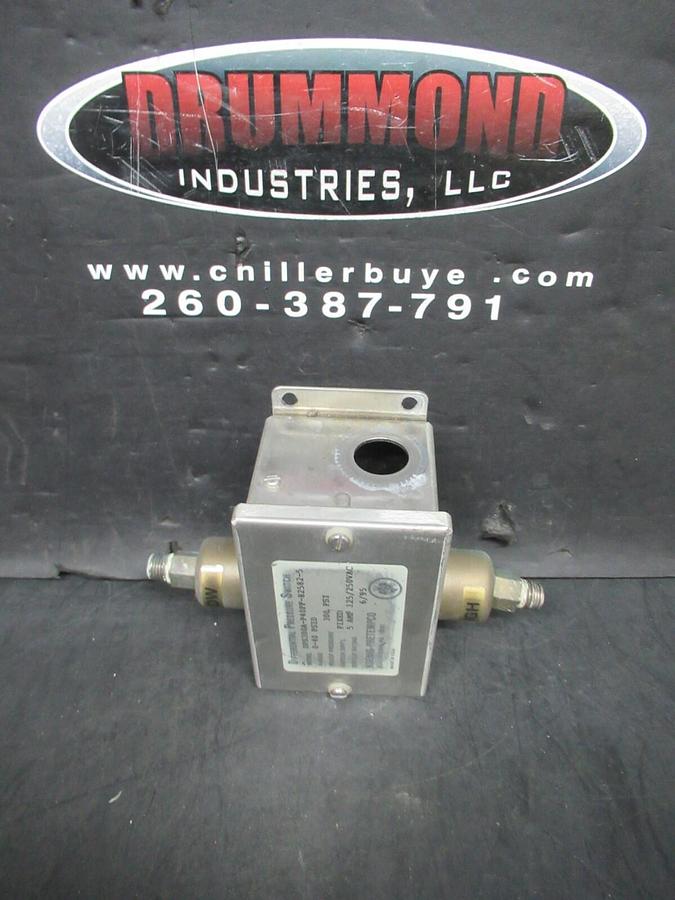 Used KOENIG-PRETEMPCO DIFFERENTIAL PRESSURE SWITCH DSP300A-P40PF-82582-5 300 PSI