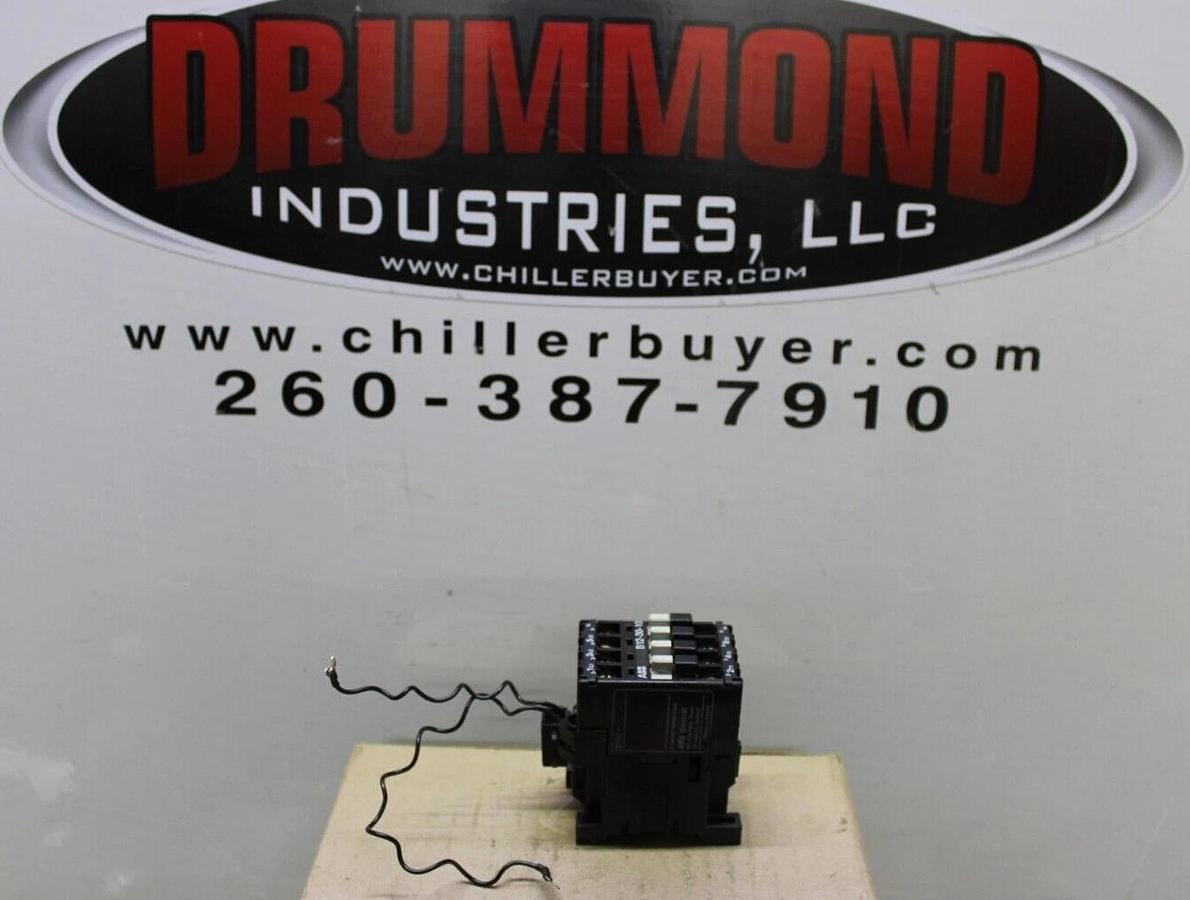Used ABB CONTACTOR B12-30-10 20-28 AMP 600 VAC 10 HP 5.5 kW 3-POLE 3-PHASE COIL: 120V
