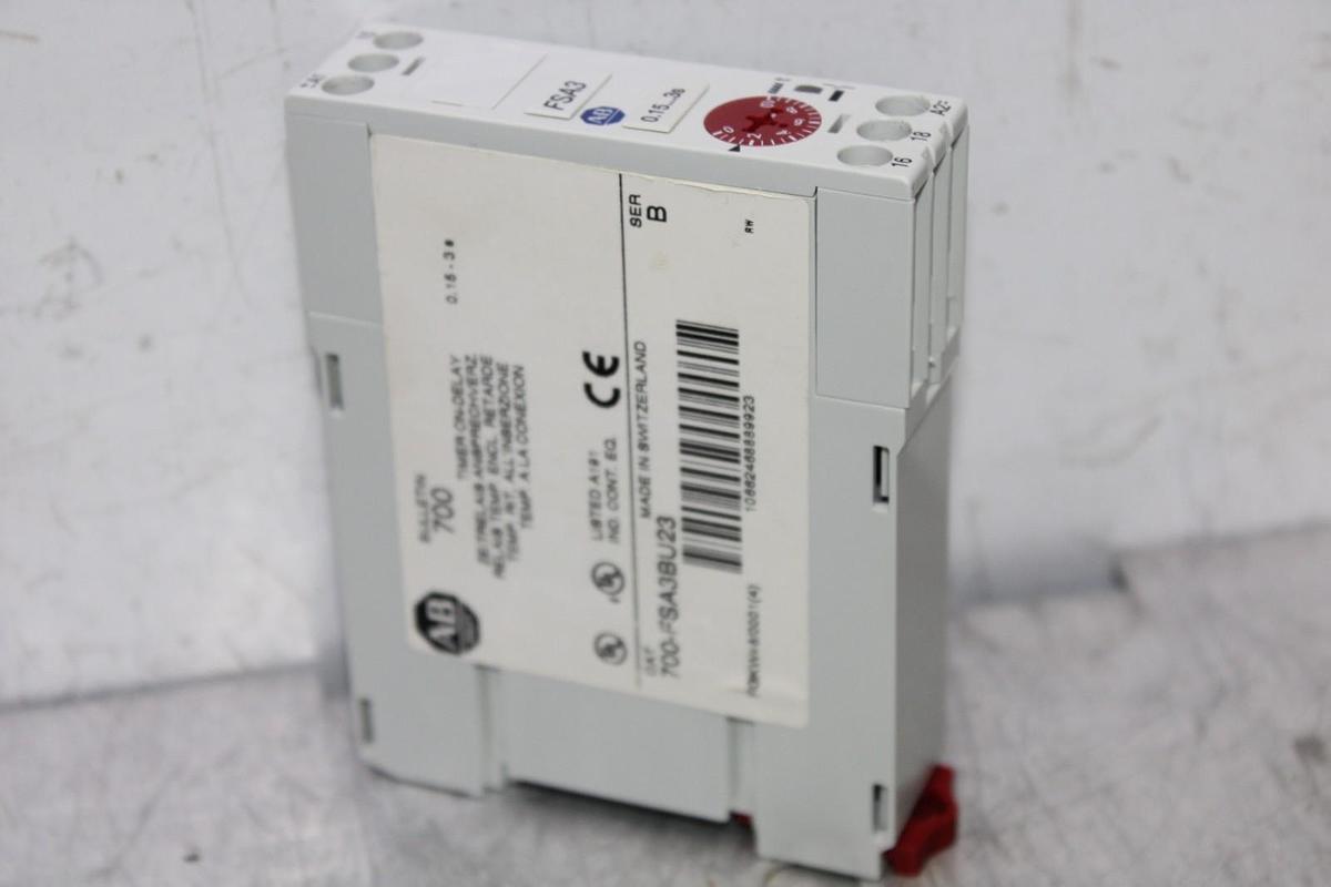 Used ALLEN BRADLEY TIME DELAY RELAY 700-FSA3BU23 240 VAC 24 VDC 0.15-3 SECOND