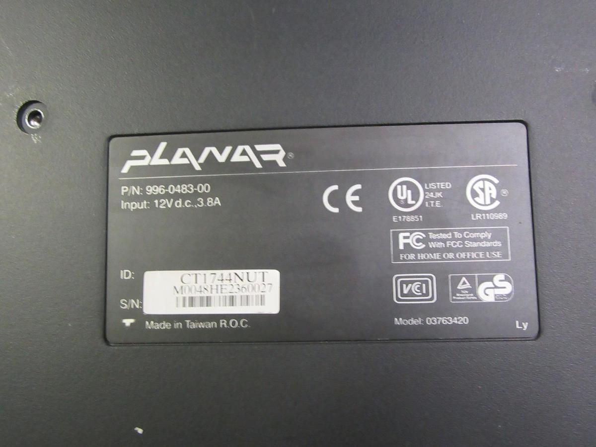 Used PLANAR 17.4IN LCD MONITOR RESISTIVE TOUCH SCREEN 996-0483-00 **WARRANTY**