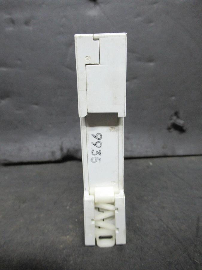 Used ALLEN BRADLEY BREAKER 1492-CB1 SER. B G-030 3 AMP 277 VAC **WARRANTY INCLUDED**
