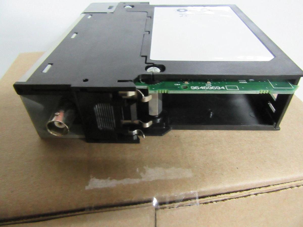 Used ALLEN BRADLEY CONTROL NET COM BRIDGE MODULE 1756-CNB/E PN-14147 24 VDC