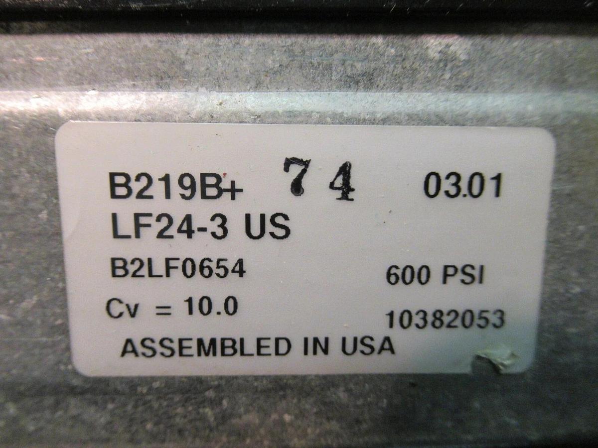 Used BELIMO SPRING RETURN ACTUATOR LF24-3 US 24 VAC/DC 5 VA 2.5 W 150S 20S 35 IN-LB