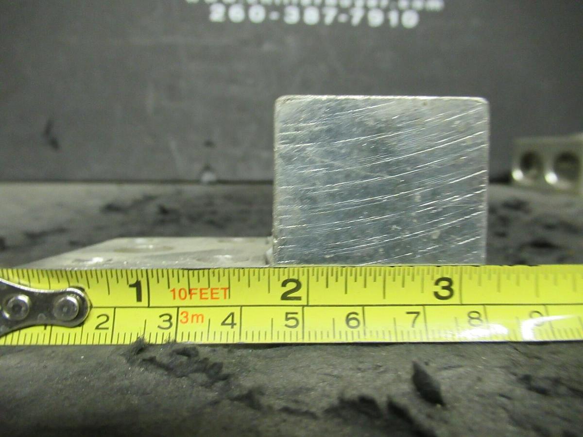 Used (3 QTY) ILSCO D899 2 DOUBLE BARREL MECHANICAL CONNECTOR LUG TAPS 600MCM - #2