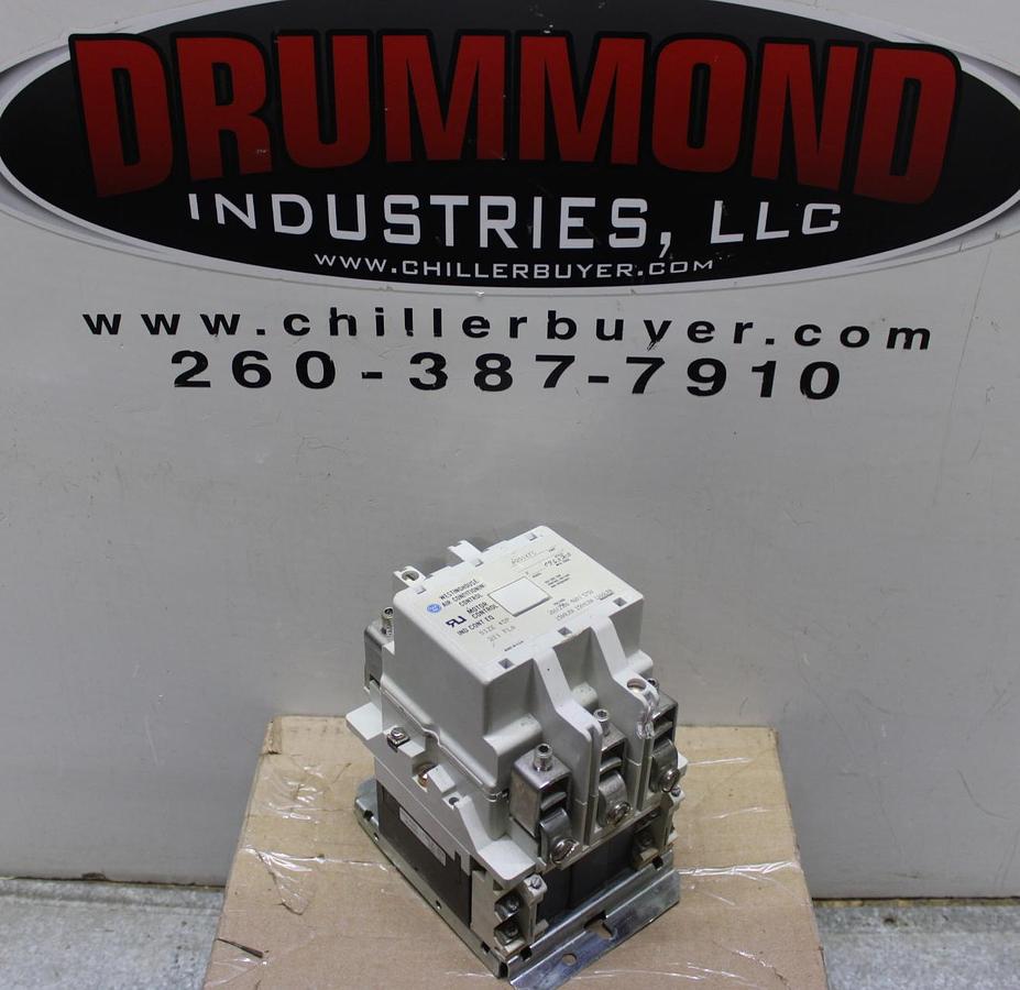 Used CUTLER HAMMER CONTACTOR C825HN3 600 VAC 120 AMP 3-POLE 3-PHASE