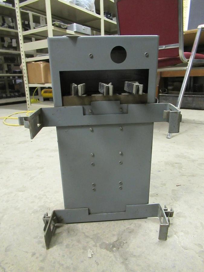 Used WESTINGHOUSE COP 30 AMP 240V FUSIBLE BUSS BUS PLUG STYLE 454D339G03 TAP