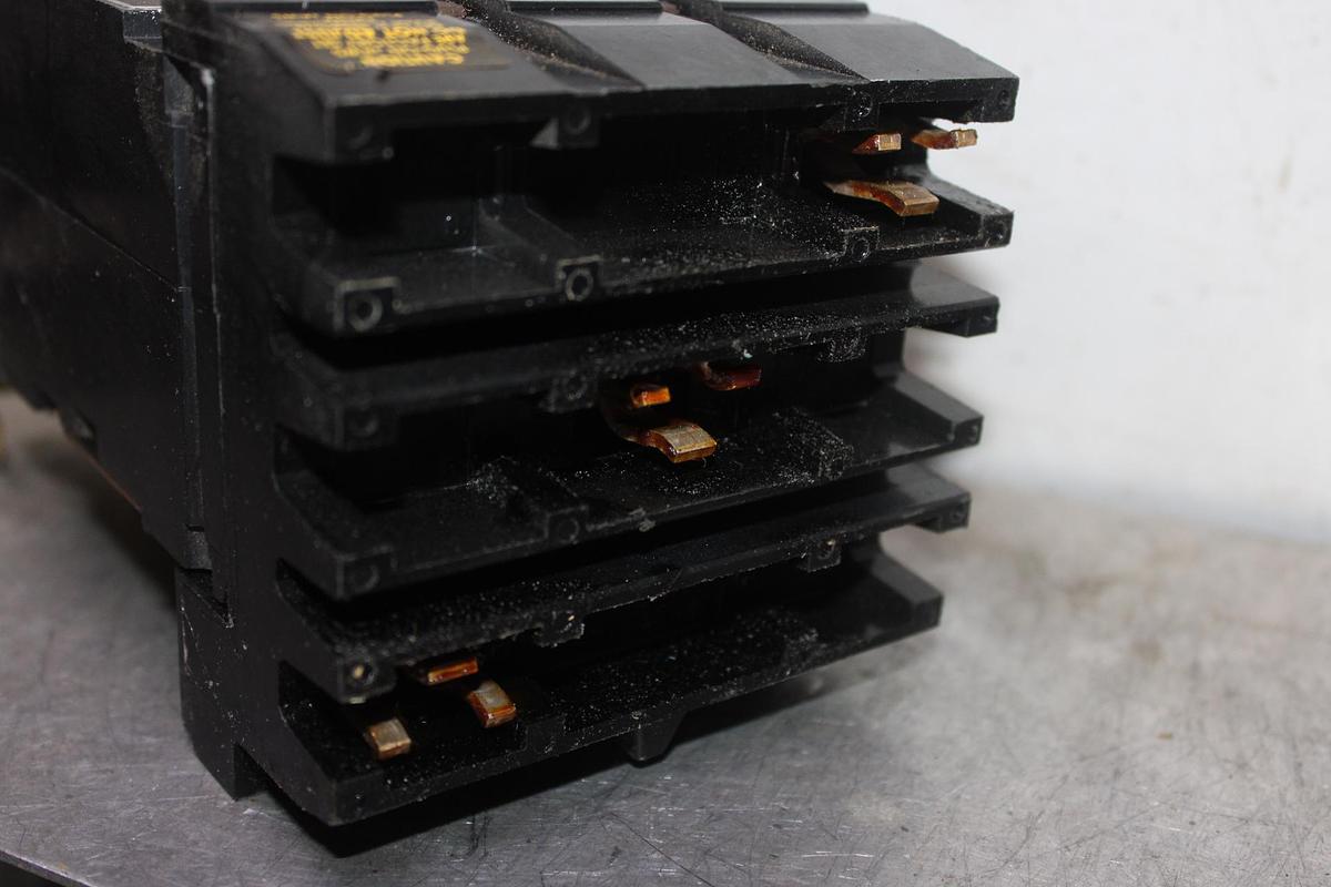 Used SQUARE D I-LINE CIRCUIT BREAKER FA36020 20 AMP 600 VAC 3-POLE
