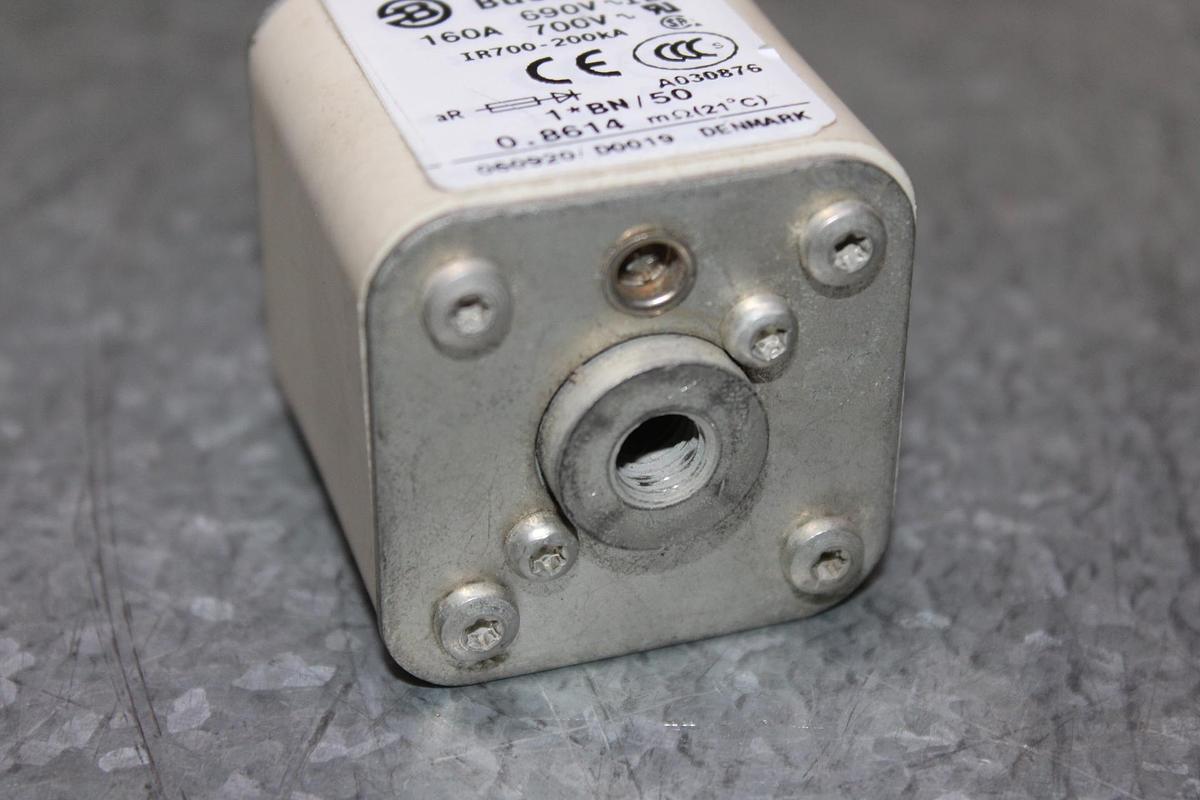 Used POWERS SYSTEM 600 UNITARY CONTROLLER 544-550 24 VAC 2 AMP W/ KEY