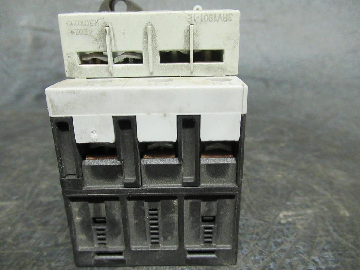 Used SIEMENS MANUAL MOTOR START 3RV1011-0AA15 600V 0.16A **WARRANTY INCLUDED**