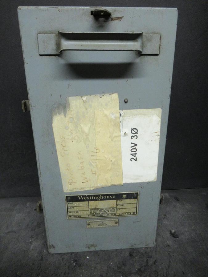 Used WESTINGHOUSE COP 30 AMP 240V FUSIBLE BUSS BUS PLUG STYLE 454D339G03 TAP