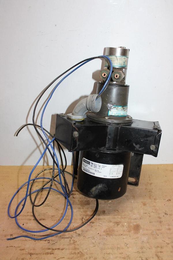 Used FASCO OIL PUMP 30109-1 71624747 U62B1 230 VOLT 50/60 HZ 1.48 AMP W/ K10383