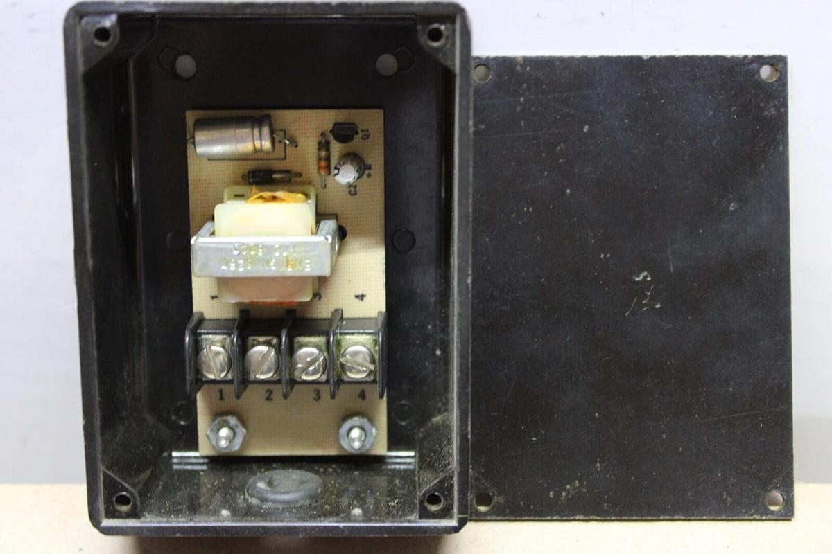 Used TRANE HVAC LOAD LIMIT MODULE 13770002-01 **WARRANTY**
