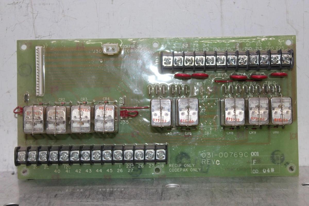 Used YORK CHILLER RELAY CIRCUIT BOARD 031-00769C001 REV. C **WARRANTY**