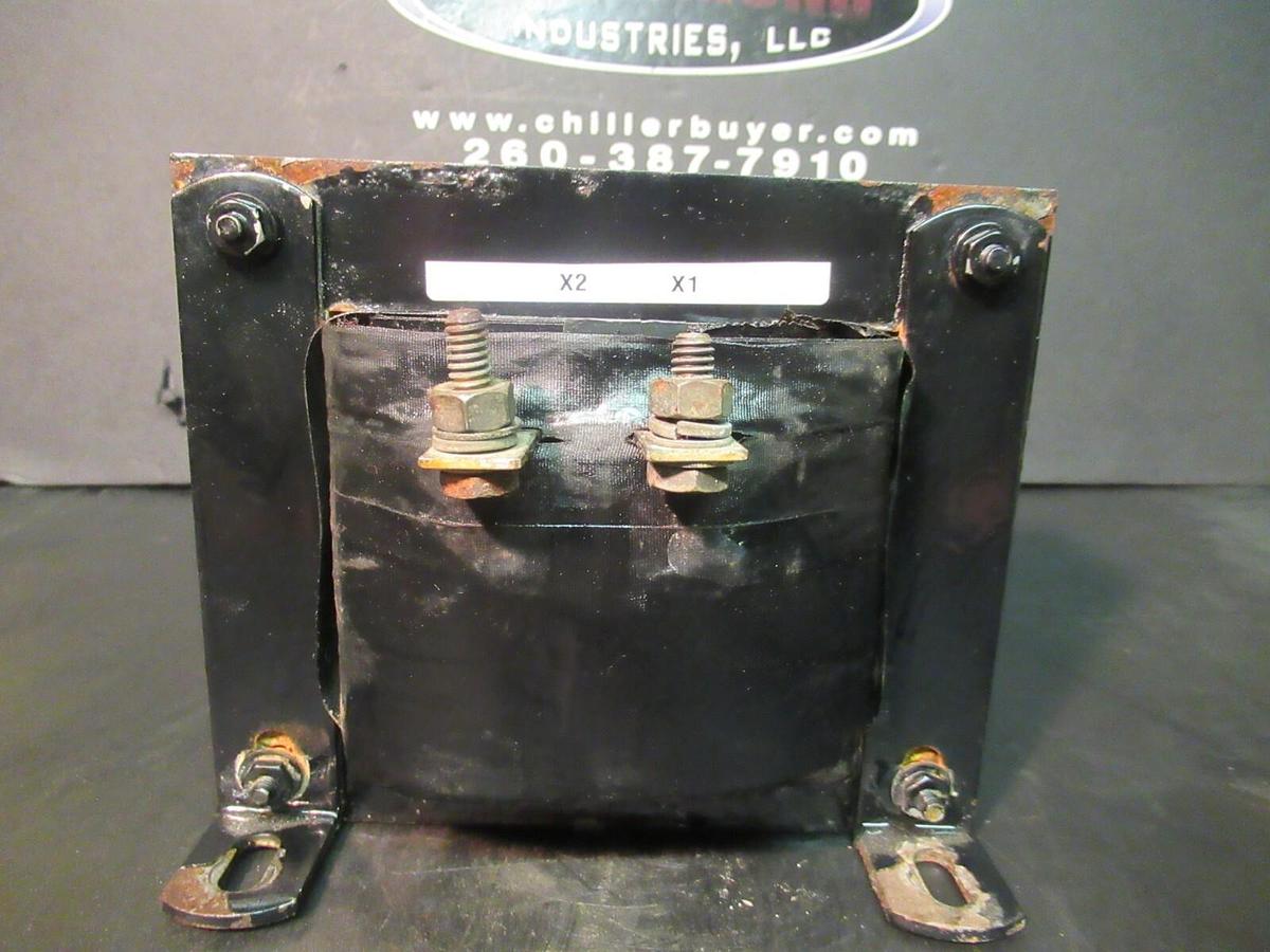 Used CUTLER HAMMER TRANSFORMER C1000K2A 1 KVA PRI: 480V SEC: 120V