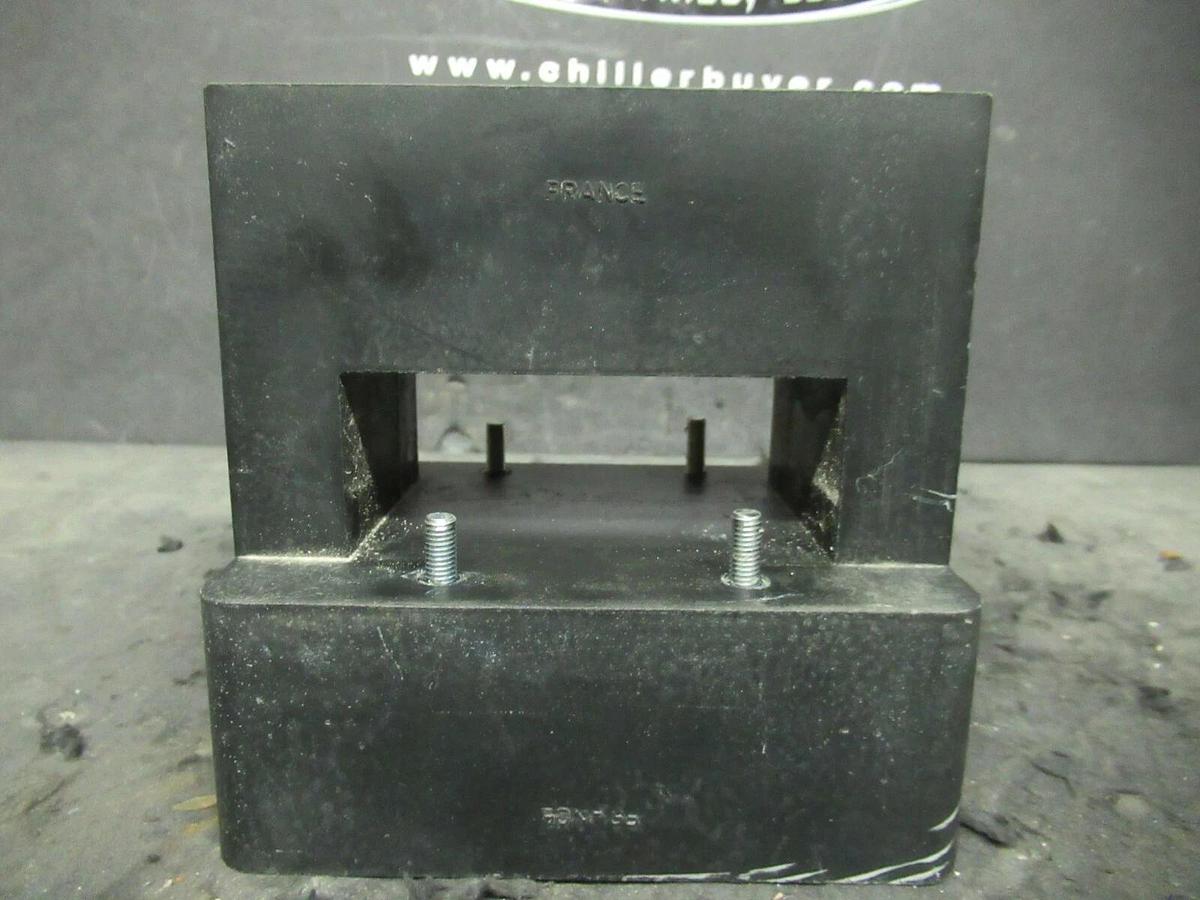 Used MERLIN GERIN NEUTRAL CURRENT SENSOR CT 685-518-A MASTERPACT TRIP 800 AMP 685518A