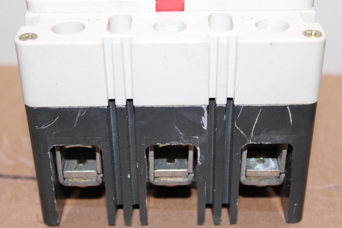 Used CUTLER HAMMER MOLDED CASE SWITCH FD3225K 225 AMP 600 VAC 3-POLE **WARRANTY**