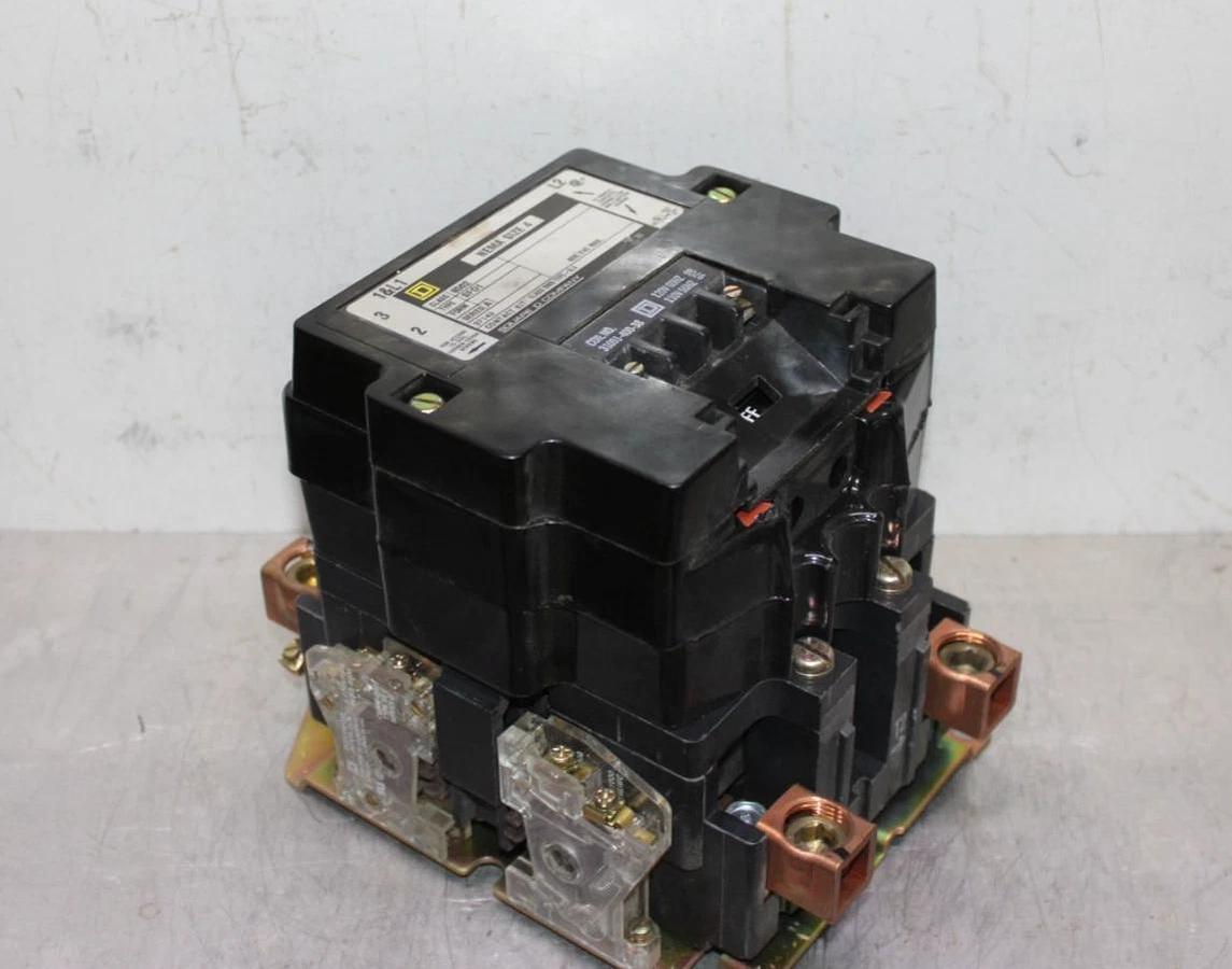 Used SQUARE D CONTACTOR 8502SF01 NEMA SIZE 4 600 VAC 2-POLE COIL: 120V