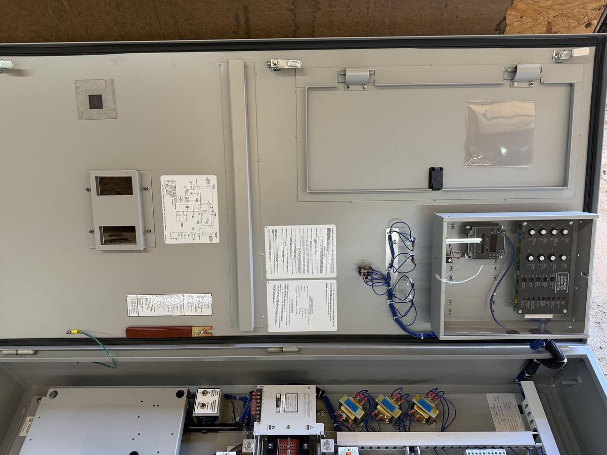 NEW GENERAC automatic transfer switch TTS ILC-200 120/240 VOLT 200 AMP NEMA 3R SERVICE RATED