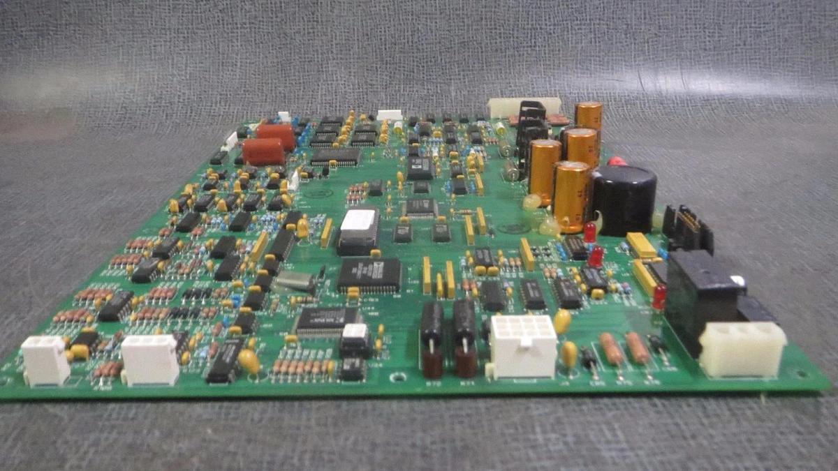 Used YORK OPTISPEED VSD VFD MAIN CIRCUIT BOARD MODEL/REVISION: 031-01632-032 REV A