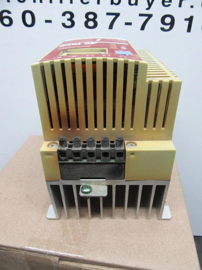 Used LENZE AC TECH VARIABLE AC DRIVE SM430 SCM I/O CONTROL 480 VOLT 3 HP 2.2 KW