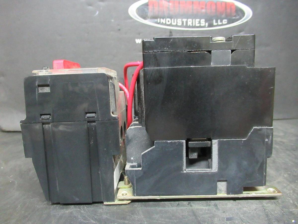 Used SQUARE D NEMA 1 STARTER 8536SCG3 W/ 9065SS120 OVERLOAD RELAY 600 VAC 10 HP