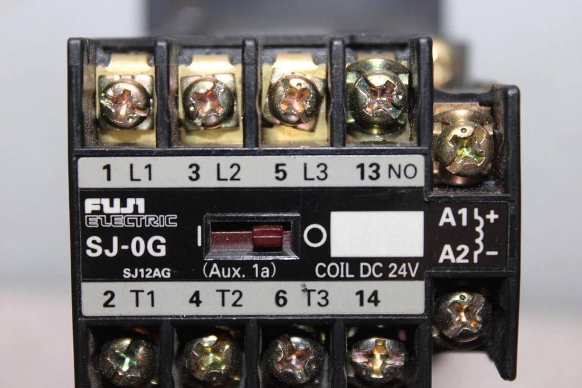 Used FUJI ELECTRIC STARTER SJ-0G 480 VAC 15 AMP 2.2 kW W/ TR-0N/3 RELAY