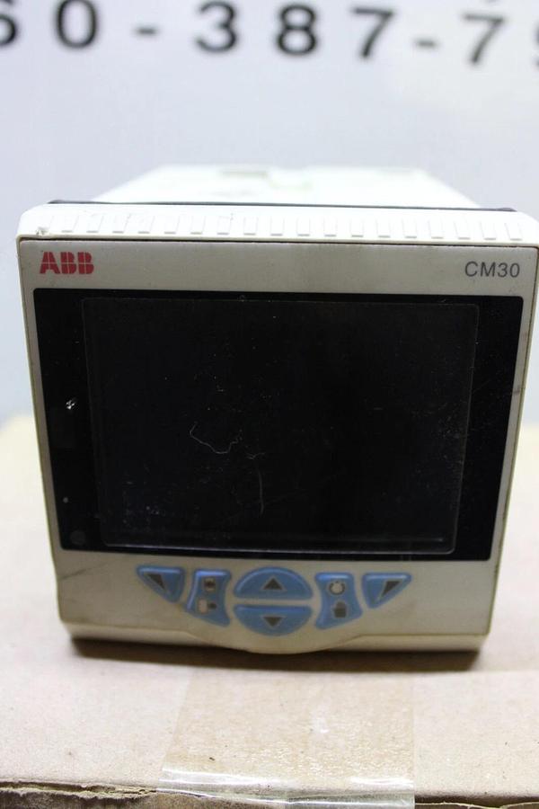 Used ABB CONTROLMASTER CM39 CONTROLLER CM30/2S0U0E0/STD 240 VAC 10 WATT
