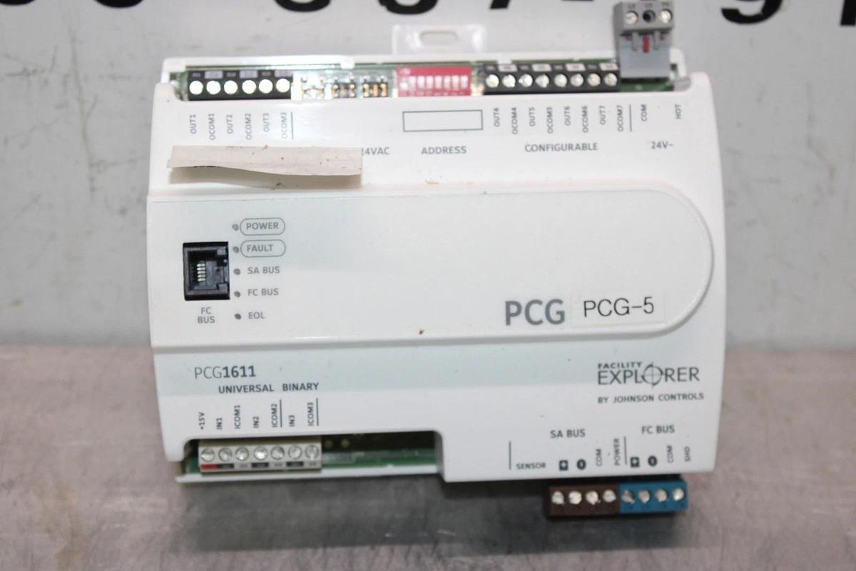 Used JOHNSON CONTROLS PCG UNIVERSAL BINARY CONTROLLER PCG1611 FX-PCG1611-1 REV. W