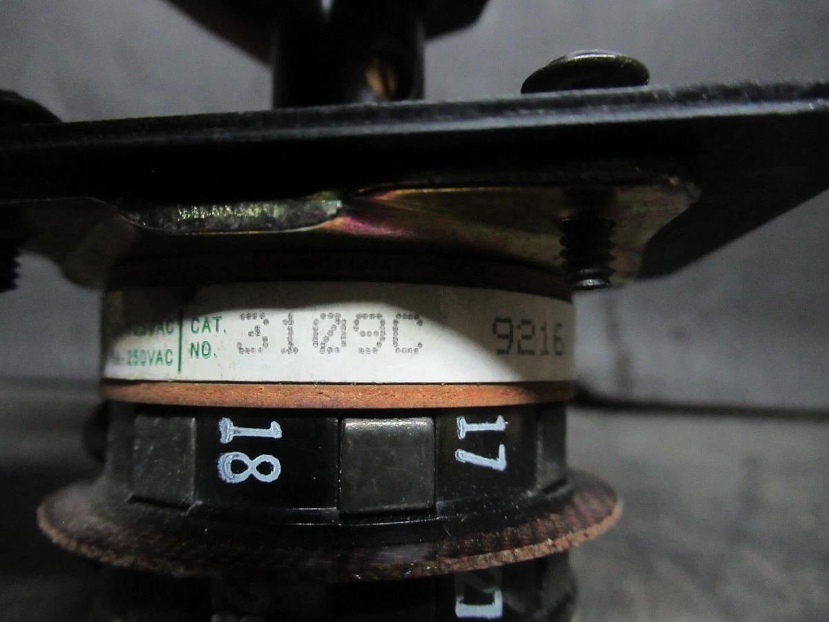 Used ELECTROSWITCH SERIES 31 CONTROL SWITCH 3109C 3-PHASE 125-600 VAC 10-3 AMP