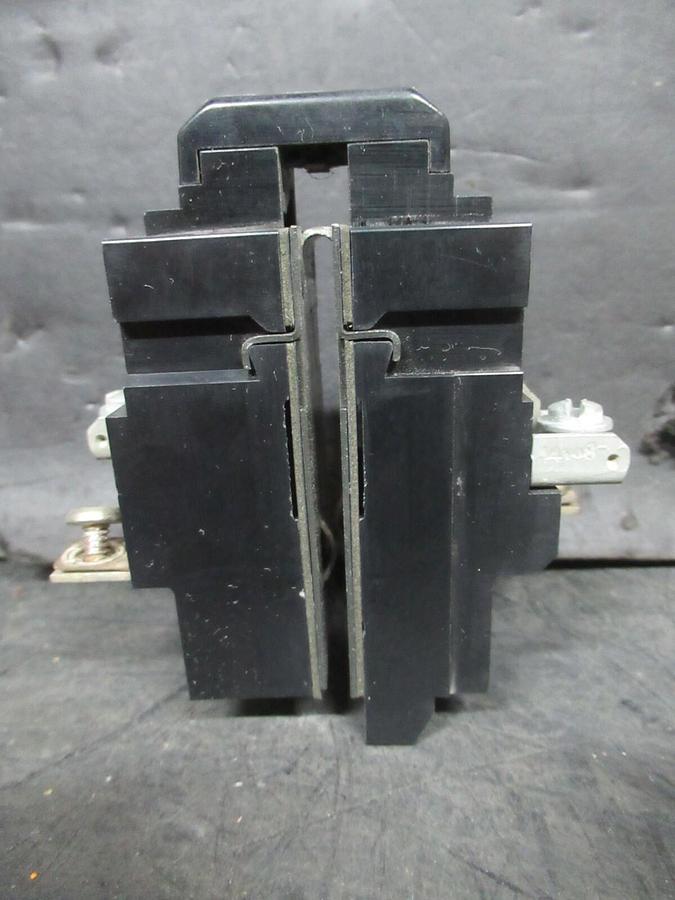Used BULLDOG ELECTRIC / PUSHMATIC BREAKER P-280 46011 30 AMP 240 VAC 2-POLE