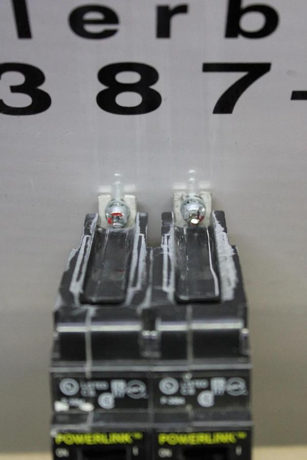 Used LOT OF 2 SQUARE D POWERLINK CIRCUIT BREAKER ECB14020G3 20 AMP 480/277 VAC 1-POLE