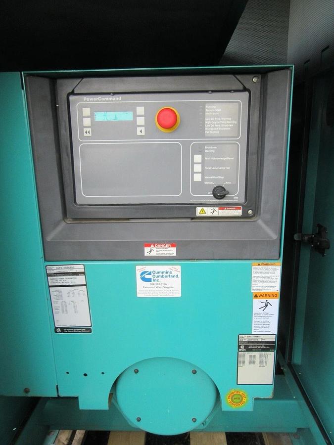 Used 35 KW GENERATOR NATURAL GAS LP PROPANE CUMMINS ONAN 120/240 VOLT 1 PH 642 HRS