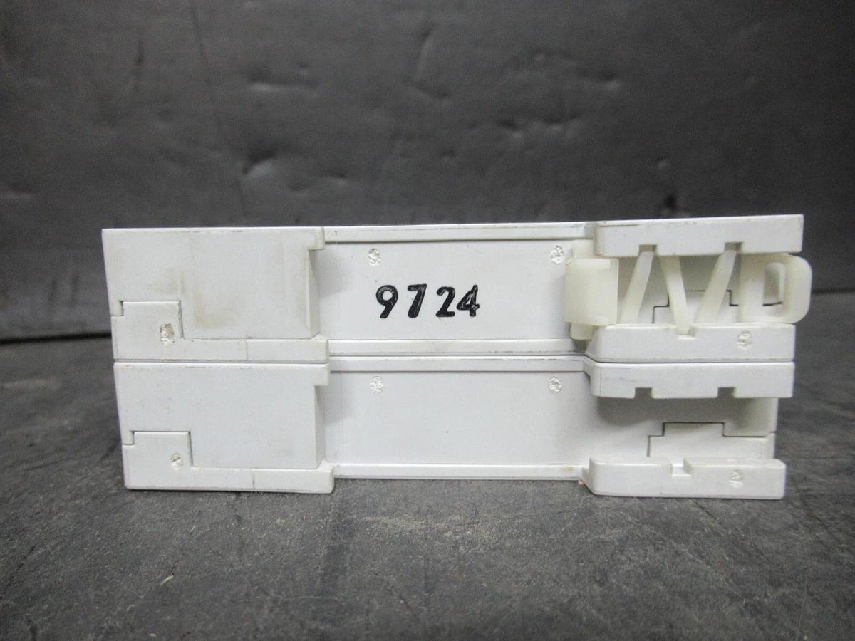 Used ALLEN BRADLEY BREAKER 1492-CB2 SER. B G-150 15 AMP 480 VAC **WARRANTY INCLUDED**