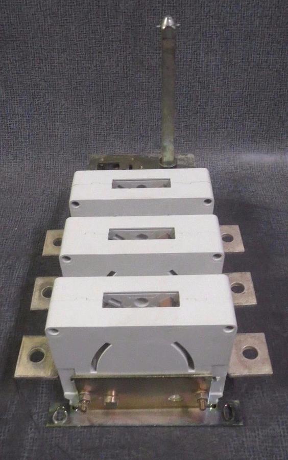 Used ABB GENERAL PURPOSE SWITCH DISCONNECT 400 AMP 600 VAC 3 PHASE MODEL: OETL-NF400