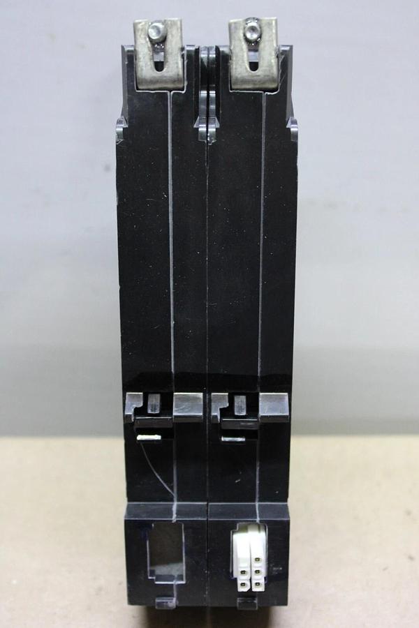 Used SQUARE D POWERLINK CIRCUIT BREAKER ECB24020G3 20 AMP 480/277 VAC 2-POLE