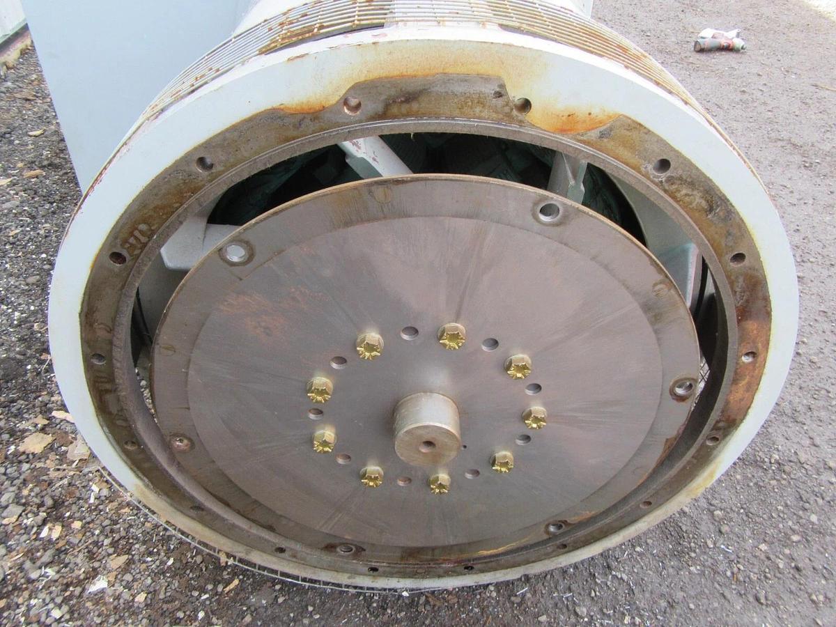 Used 675 / 750 KW KATOLIGHT GENERATOR HEAD 10 LEAD RE-CONNECTABLE 277/480 V D750FRX4