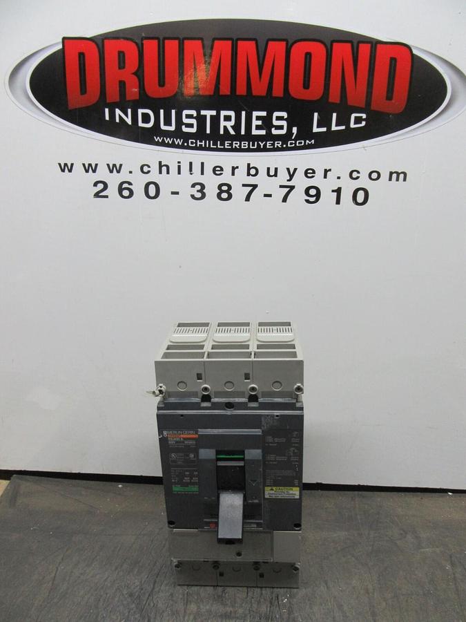 Used MERLIN GERIN MOLDED CASE SWITCH NSJ600A 600 AMP 600 VOLT 50/60 HZ **WARRANTY**