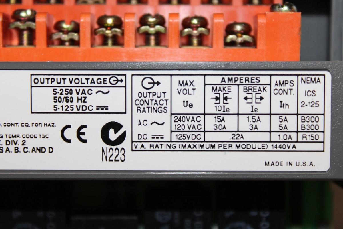 Used ALLEN BRADLEY SLC-500 OUTPUT MODULE 1746-OX8 SER. A 250 VAC **WARRANTY**