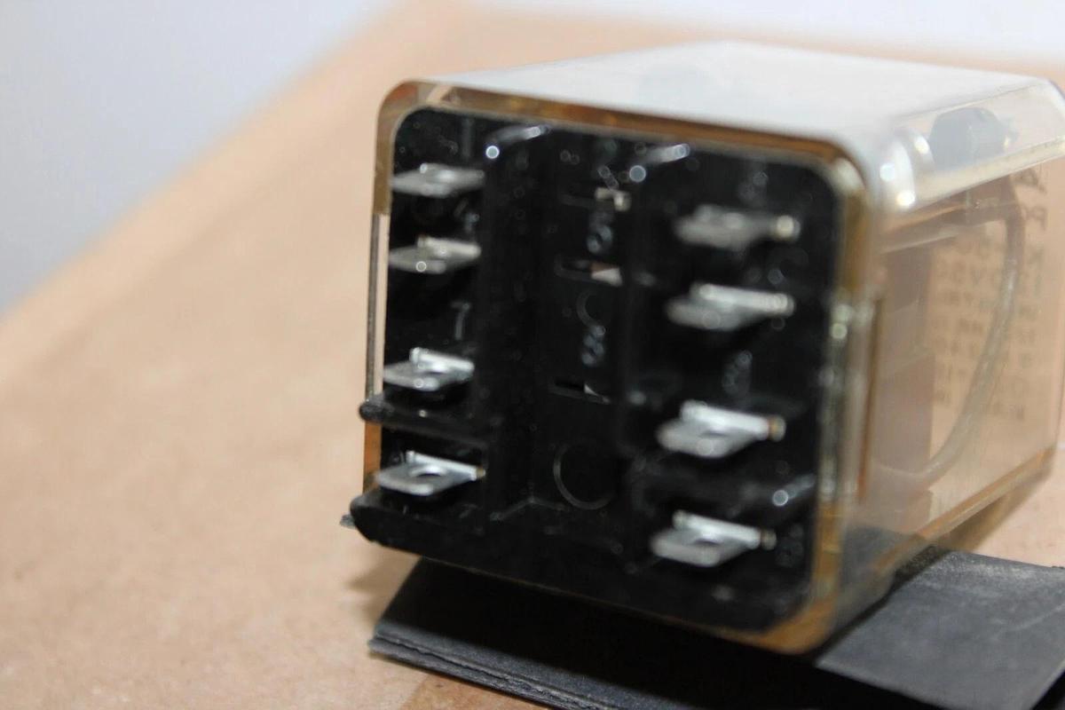 Used AMF POTTER & BRUMFIELD RELAY KU-5603 120/240 VAC 5 AMP *WARRANTY*