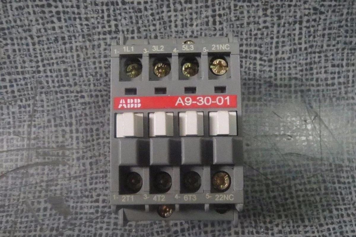 Used LOT OF 4 ABB CONTACTOR 21 AMP 600 VAC 110-120V COIL 7.5 HP  MODEL: A9-30-01