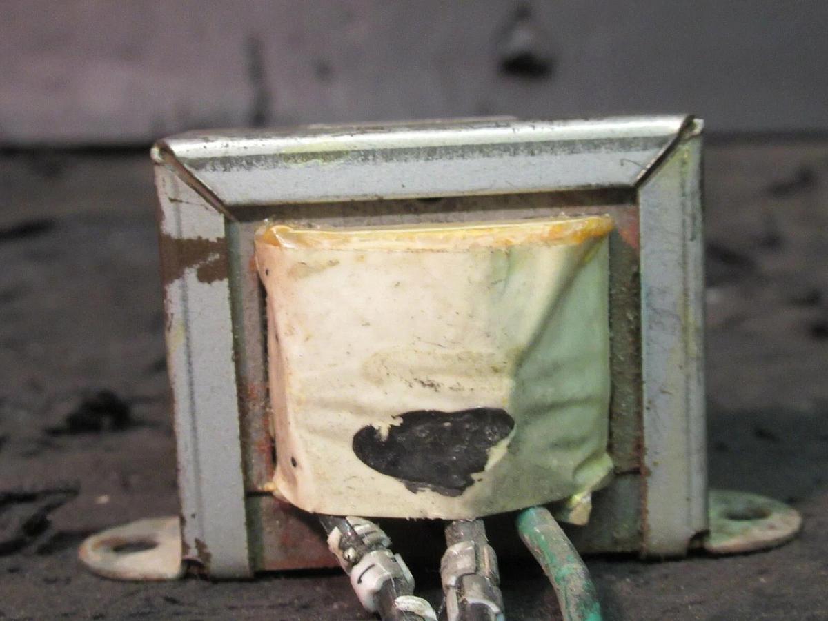 Used PRECISION INC. 019-0691-00 CONTROL TRANSFORMER X13590079-01 24 VAC PRI TO 18 V