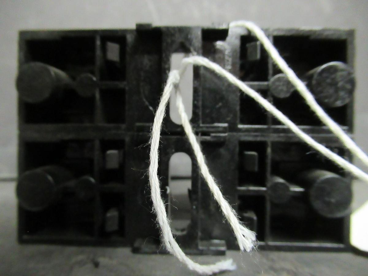 Used MARATHON FUSE LUG SET R6J30A2B-2 600 VOLTS 30 AMP **WARRANTY INCLUDED!**