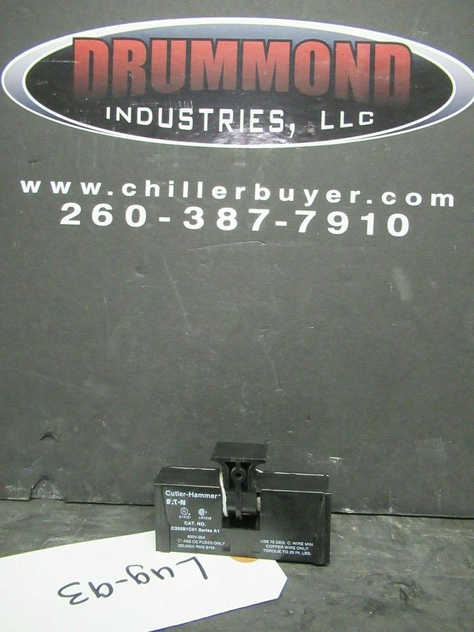 Used CUTLER HAMMER BLOCK FUSE HOLDER C350B1C61 30 AMP 600 VAC FOR CLASS CC FUSES